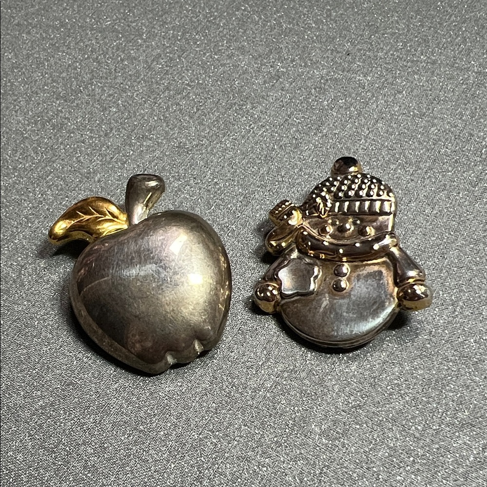 Vintage Elegant Silver and Gold Brooch Set